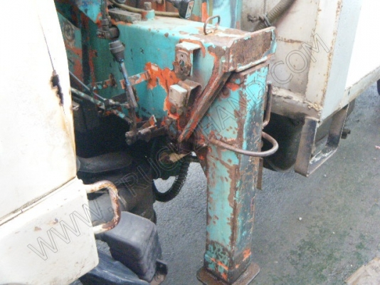 รถบรรทุก 6 ล้อติดเครน ยี่ห้อ HINO รุ่น KM779 รถบรรทุก 6 ล้อติดเครน ยี่ห้อ HINO รุ่น KM779