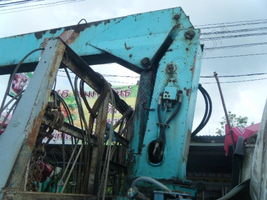 รถบรรทุก 6 ล้อติดเครน ยี่ห้อ HINO รุ่น KM779 รถบรรทุก 6 ล้อติดเครน ยี่ห้อ HINO รุ่น KM779