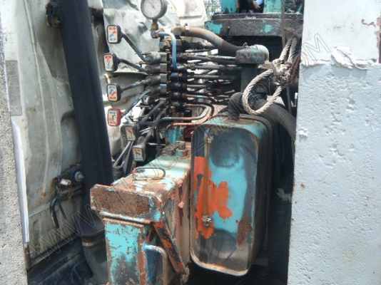 รถบรรทุก 6 ล้อติดเครน ยี่ห้อ HINO รุ่น KM779 รถบรรทุก 6 ล้อติดเครน ยี่ห้อ HINO รุ่น KM779