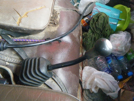 รถบรรทุก 6 ล้อติดเครน ยี่ห้อ HINO รุ่น KM779 รถบรรทุก 6 ล้อติดเครน ยี่ห้อ HINO รุ่น KM779