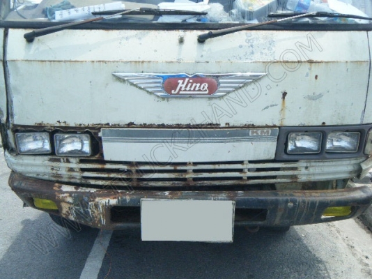 รถบรรทุก 6 ล้อติดเครน ยี่ห้อ HINO รุ่น KM779 รถบรรทุก 6 ล้อติดเครน ยี่ห้อ HINO รุ่น KM779