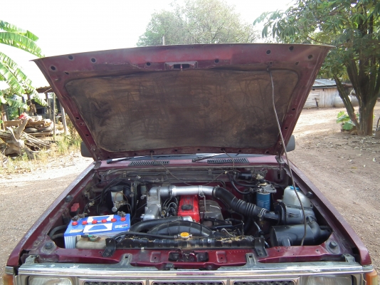 ขาย BIG M ปี 92 เครื่อง 2.5 สภาพเดิมบางทั้งคัน ขาย BIG M ปี 92 เครื่อง 2.5 สภาพเดิมบางทั้งคัน