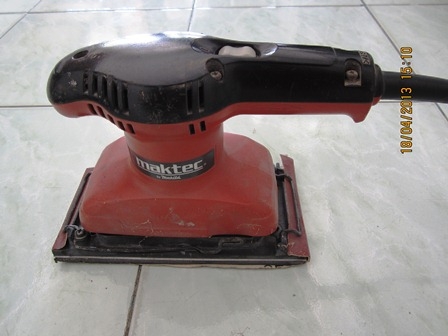 เครื่องขัดกระดาษทรายMaktec MT921 สภาพใหม่ ราคาถูก