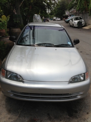 ด่วนเตารีด civic 4Door ปี93 เกียร์Auto เครื่อง D15B หัวฉีด 90,000 ด่วนเตารีด civic 4Door ปี93 เกียร์Auto เครื่อง D15B หัวฉีด 90,000
