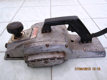 กบไสไม้Makita 1804N ของแท้ 2ตัว เครื่องขัดกระดาษทรายMaktec ขายเหมา3ชิ้น ราคาถูกสุดๆ กบไสไม้Makita 1804N ของแท้ 2ตัว เครื่องขัดกระดาษทรายMaktec ขายเหมา3ชิ้น ราคาถูกสุดๆ