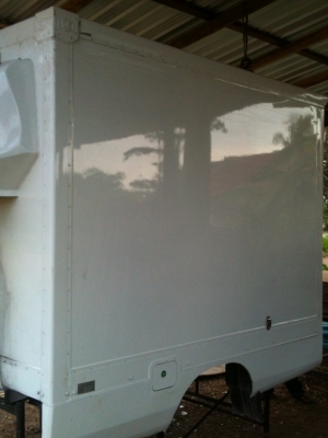 ขายตู้เปียกพร้อมแอร์ อุปกรณ์ครับ