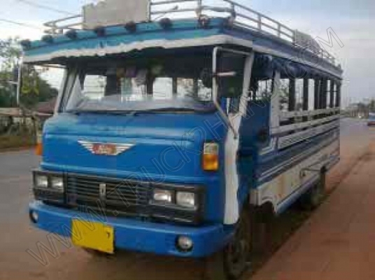 นาทีทอง***รถบรรทุกโดยสาร 6 ล้อ  ยี่ห้อ HINO KM 90 แรงม้า