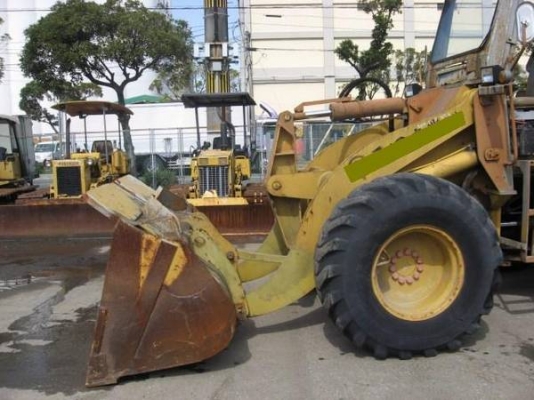 ขายรถตัก Komatsu 515 #10188 นำเข้าจากญี่ปุ่น สนใจโทร. 080-656-5422 (หนิง)