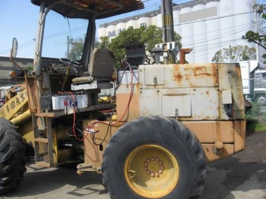 ขายรถตัก Komatsu 515 #10188 นำเข้าจากญี่ปุ่น สนใจโทร. 080-656-5422 (หนิง)