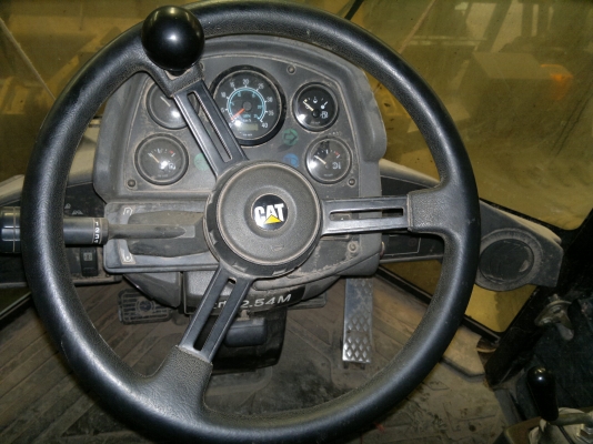 รถตักล้อยาง CAT 924G มาแล้วครับ สภาพสวยมาก ราคาถูกครับ เชิญมาทดสอบได้แล้ว ราคาถูกมากๆ มานะ 085-9049669
