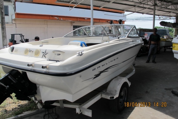 -ผ่อนได้- ขาย เรือ BAYLINER 18 ฟุต เครื่อง MERCRUISER 3.0 ปี 2005 เรือนำเข้า USA  สภาพสวยมาก