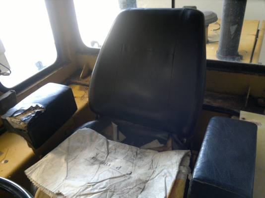 รถตักล้อยาง CAT 910Fเครื่องดี ใช้งานได้เลย  มาถึงไทยแล้วครับ เชิญมาทดสอบได้แล้ว ราคาถูกครับ ติดต่อ มานะ 085-9049669