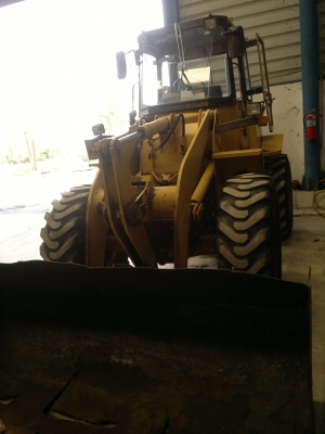 รถตักล้อยาง CAT 910Fเครื่องดี ใช้งานได้เลย  มาถึงไทยแล้วครับ เชิญมาทดสอบได้แล้ว ราคาถูกครับ ติดต่อ มานะ 085-9049669