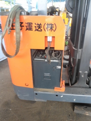 ขายรกยกไฟฟ้า TOYOTA 25 เสาสูง6 เมตร งา 1เมตรพร้อมใช้พึ่งมาจากญีปุ่น