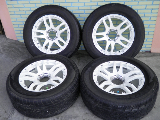 แม็ก18 พร้อมยาง1ชุด ต่อรองได้ รับเทิรน