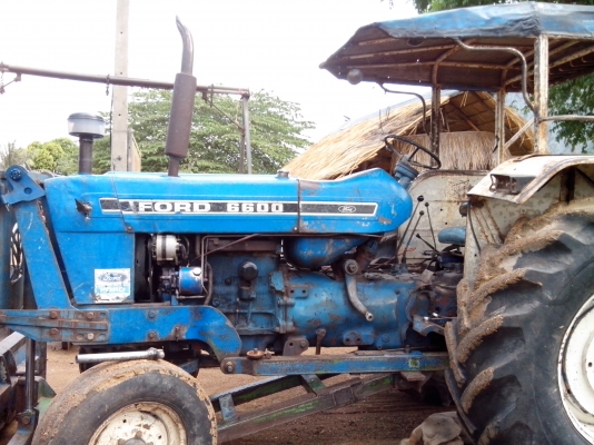 รถไถฟอร์ดมือสองรุ่น 6600 รถไถฟอร์ดมือสองรุ่น 6600