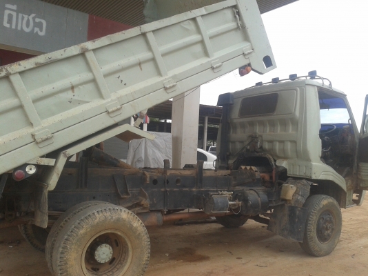 ขาย 6 ล้อดั้ม HINO FC141A  เครื่อง.WO6D 150แรง รถห้างแท้Fหน้า+หลัง พวงมาลัยเพาเวอร์ สภาพพร้อมใช้งาน พร้อมโอน