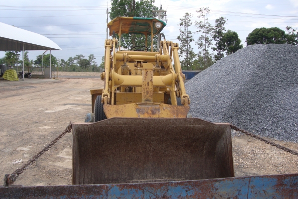 ขายรถตัก TCM