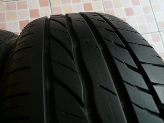 ขายยาง BRIDGESTONE ER300---195-65-15---ปี11 (1ชุด) ขายยาง BRIDGESTONE ER300---195-65-15---ปี11 (1ชุด)