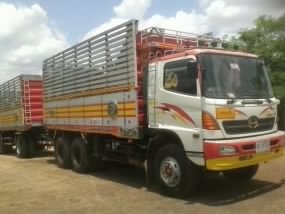 HINO MEGA FM 320 HP EURO2 ปี 51 รถพ่วงแม่+ลูก กระบะดั๊มพ์มิเนียม 12 ตันของสามมิตรทั้งแม่ทั้งลูก ลูก 3 คานดั๊มพ์ความยาว 7 เมตร รถสวยจัดทั้งแม่ลูก เครื่องแน่นแรงดี ภายในเก๋งสวยครบ แอร์ เพาเวอร์ ทริ๊ปฟี้ ระบบไฟฟ้าครบครัน ช่วงล่างคัชซีสวยไม่มีตำหนิ ยางสภาพดีแ