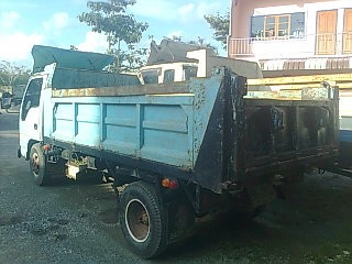 ขายรถ 6 ล้อดัมพ์ ISUZU NKR 110 แรงม้า คัสซี NKR58LX5S-7101534 รถห้างแท้ ราคา 480000