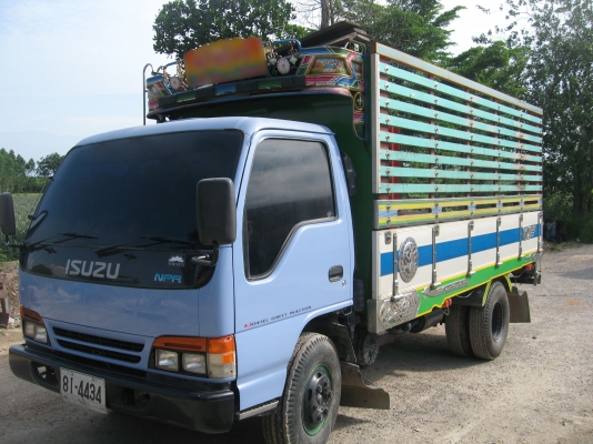 ขายรถ 6 ล้อ ISUZU NPR  120 แรง  710,000.- เจ้าของขายเอง