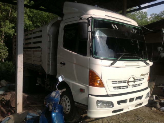 รถฮีโน่ 6 ล้อดั๊ม FC4J  150 แรงม้า ปี 49  สนใจติดต่อ 081 - 6079515