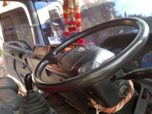 รถฮีโน่ 6 ล้อดั๊ม FC4J  150 แรงม้า ปี 49  สนใจติดต่อ 081 - 6079515