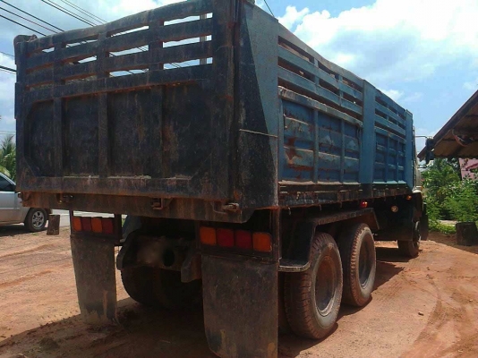 รถฮีโน่ 10 ล้อดั๊ม FM227  220 แรงม้า  สนใจติดต่อ 081 - 6079515