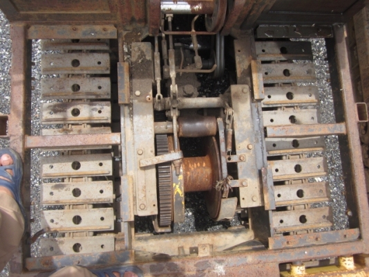 ขาย-รถบรรทุกตีนตะขาบ YANMAR: YCT 25W-1 มีวิ๊นสำหรับลากท่อนไม้/ซุง ได้ดี แทรคเหล็ก ขาย-รถบรรทุกตีนตะขาบ YANMAR: YCT 25W-1 มีวิ๊นสำหรับลากท่อนไม้/ซุง ได้ดี แทรคเหล็ก