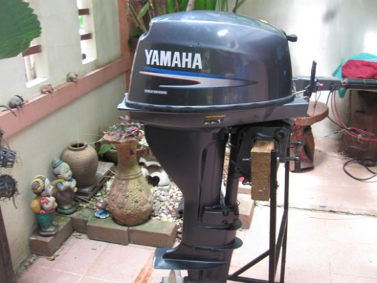 yamaha 15 four งามๆ