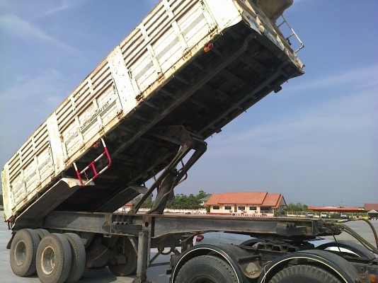 ขายหางเทเลอร์ดั้มของ พนัส ปี*39 2คาน ยางสวยทั้ง8ส. ขายหางเทเลอร์ดั้มของ พนัส ปี*39 2คาน ยางสวยทั้ง8ส.