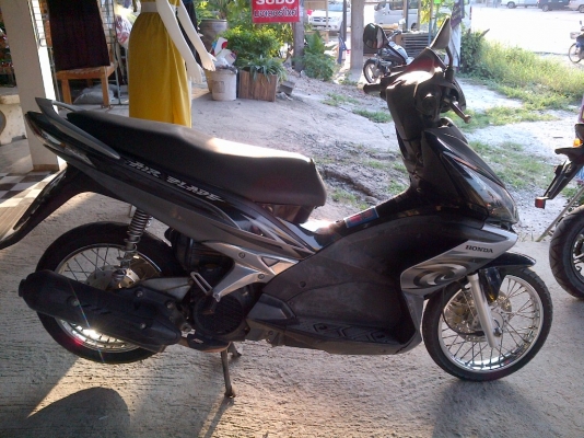 ขาย!ฮอนด้าแอเบรค ทะเบียนตอง888 ปี49 รถเครื่องเดิมแน่นๆ พร้อมใช้ ทะเบียน+เอกสารโอน ภาษีไม่หมด 088-2197709