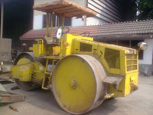 ขายด่วนรถบด3ล้อเหล็ก SAKAI R2 เก่าญี่ปุ่น ตรวจเช็คพร้อมใช้ เอกสารแจ้งจำหน่าย