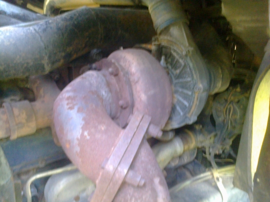 (ลงรุปให้ใหม่)หัวลาก10ล้อนิสสันUD 290แรง(ขายหัว) (ลงรุปให้ใหม่)หัวลาก10ล้อนิสสันUD 290แรง(ขายหัว)