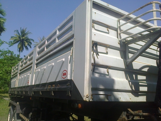 (ลงรุปให้ใหม่)หัวลาก10ล้อนิสสันUD 290แรง(ขายหัว) (ลงรุปให้ใหม่)หัวลาก10ล้อนิสสันUD 290แรง(ขายหัว)