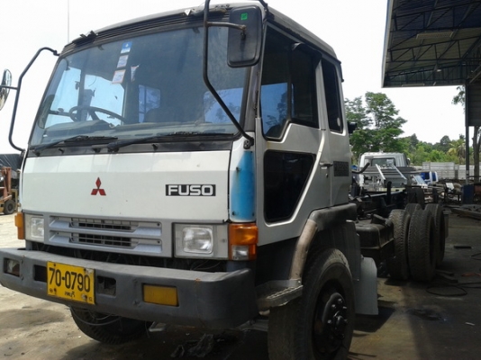 ขาย FUSO 527MA 10 เกียร์เดิม 2 เพลา เบรคใหญ่ ทุกล้อ พร้อมชุดดั้ม