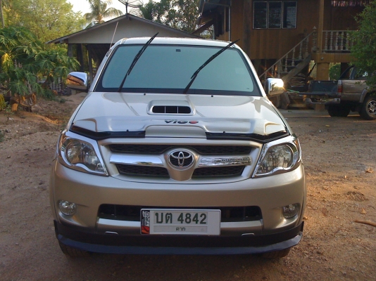 ขายรถ Vigo  3.0 4x4 แคปสวยๆใหม่ทั้งภายในภายนอก