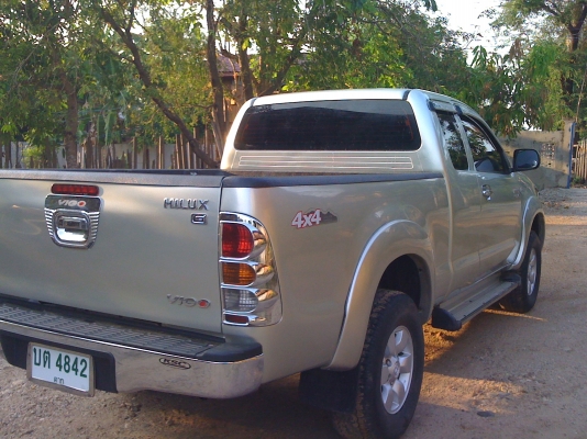 ขายรถ Vigo  3.0 4x4 แคปสวยๆใหม่ทั้งภายในภายนอก