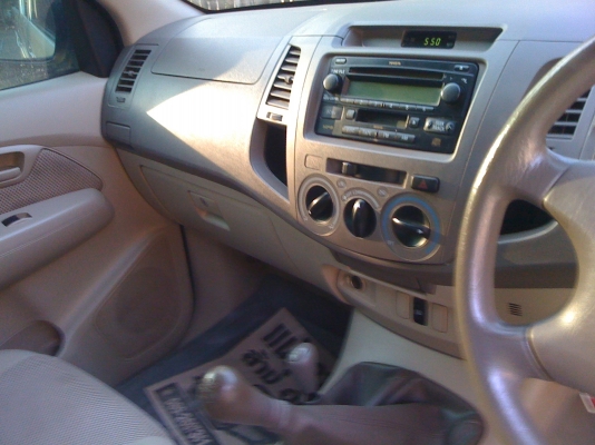 ขายรถ Vigo  3.0 4x4 แคปสวยๆใหม่ทั้งภายในภายนอก