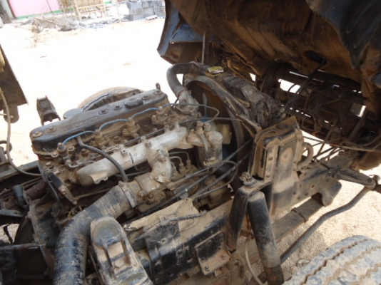 ขายหกล้อ ISUZU-KS32 เครื่อง 110 แแรงม้า หัวยกได้ กระบะยาว 5.ม พวงมาลัยเพลาเวอร์ รถสภาพสวยพร้อมใช้งาน