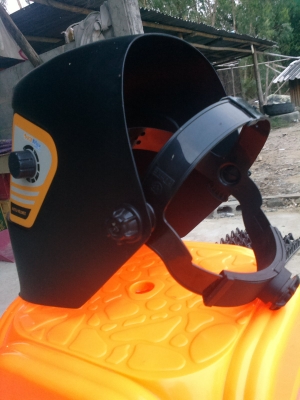 ตู้เชื่อม200A.+หน้ากากเชื่อมปรับแสงอัตโนมัติ แถมลวดเชื่อม