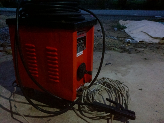 ตู้เชื่อม200A.+หน้ากากเชื่อมปรับแสงอัตโนมัติ แถมลวดเชื่อม