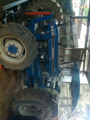 รถไถนาford6610  2เพลาคาราโร่พร้อมใช้  ติดต่อ080-1405528