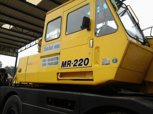 ขายรถเครน 4 ล้อ 22 ตัน KATO เอกสารเล่มทะเบียน อุปกรณ์ครบ