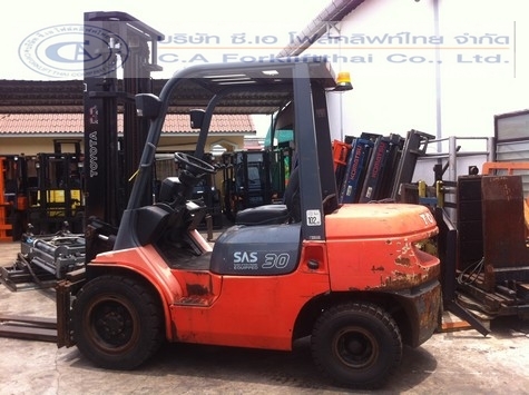 (คันที่ 2 )ขาย รถ โฟล์คลิฟท์ TOYOTA รุ่น 7-FD30