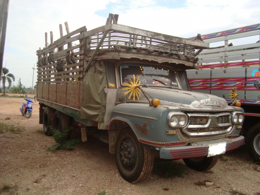 ขายสิบล้อ หน้ายาว 2 เพลาใหญ่ สโลว์อินเตอร์ เครื่อง HO7C