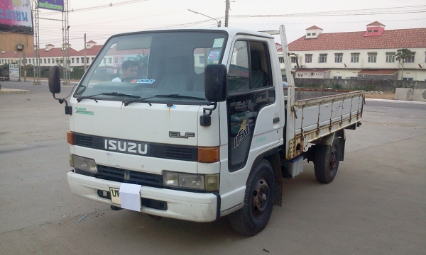 ขาย 4 ล้อกลาง ไม่ติดเวลา