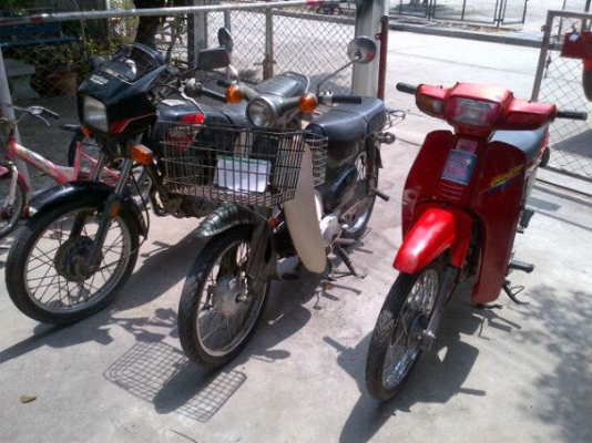 แลก รถ เก๋ง รุ่น ไร ได้ มั้ง คับ ลองดูคับ ให้ 3 คัน เลยคับ