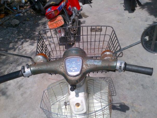 แลก รถ เก๋ง รุ่น ไร ได้ มั้ง คับ ลองดูคับ ให้ 3 คัน เลยคับ